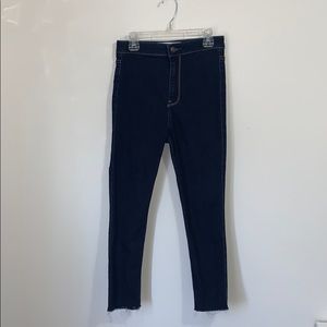 Very high waisted cropped jeans